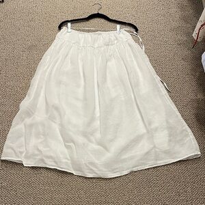 J. Crew White A-Line Skirt - Excellent Condition